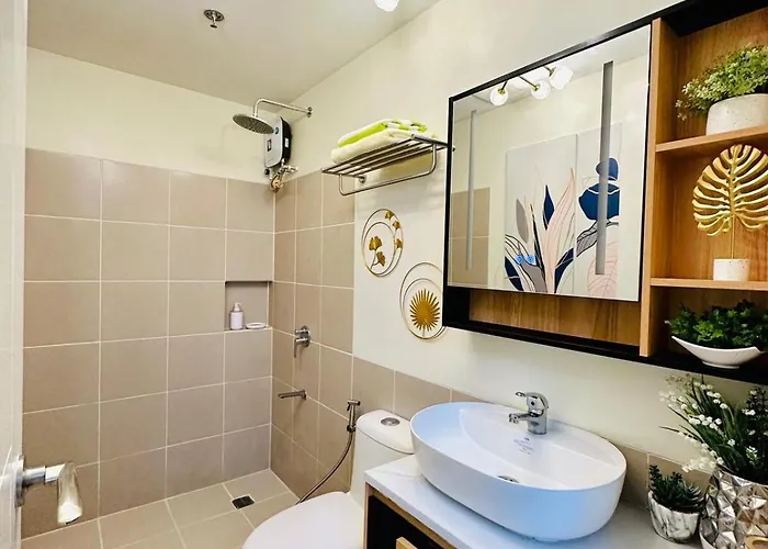 Cozy Escape Satori Residences Santolan Apartment