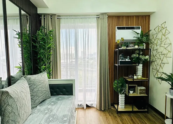 Cozy Escape Satori Residences Santolan Apartment *