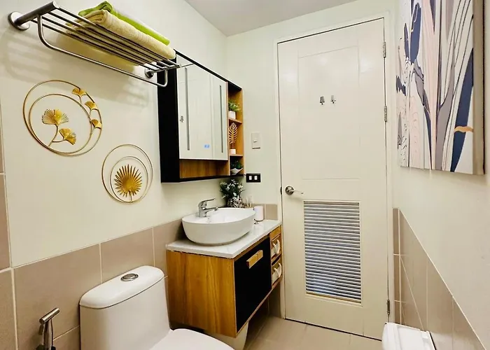 Cozy Escape Satori Residences Santolan Apartment