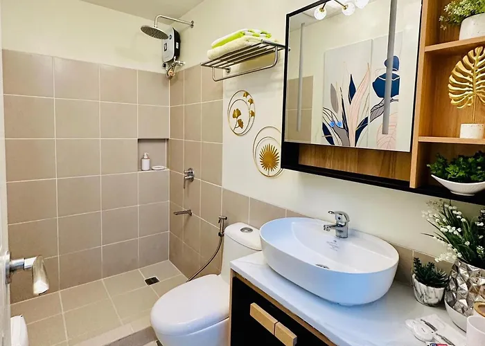 Cozy Escape Satori Residences Santolan *