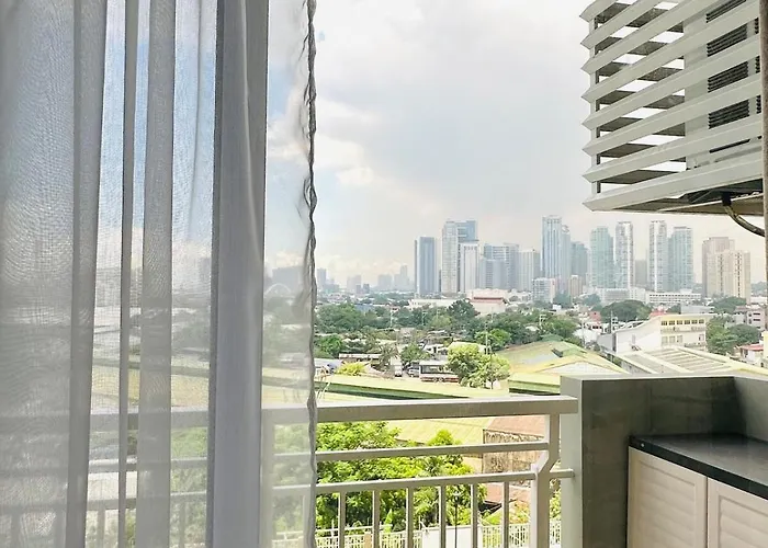 Cozy Escape Satori Residences Santolan *